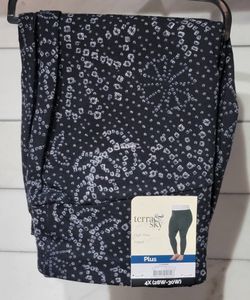 Women's Plus Size High Rise Leggings With 27" Inseam $7 (One Available In Size 4X (28W-30W))
SBB-9