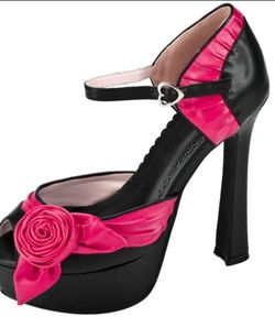 Black and Pink Platform Heel Sandal ***TAKING OFFERS ***