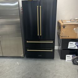 ZLINE KITCHEN AND BATH Refrigerator French Door RFM36