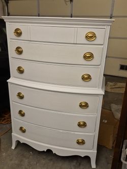 ANTIQUE dresser cameo white
