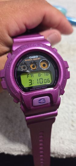 Casio G-Shock DW-6900NB Metallic Purple/Pink – New Battery – Works Great