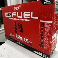 Milwaukee Multihead M12 With 2 Batteries Y Charger