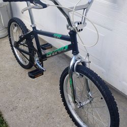 1998 Dyno/GT VFR  20" BMX Bike
