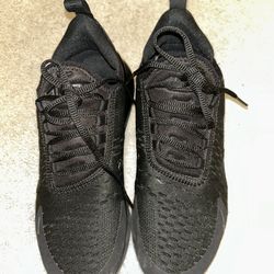 Nike Air Max 270s Female Black 7