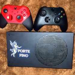 Black Xbox Series S 1TB Storage with Elite Series 2 Controller 