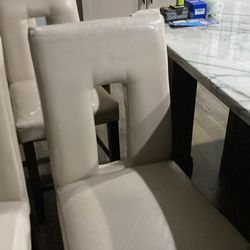 4 Counter high chairs 15. Each