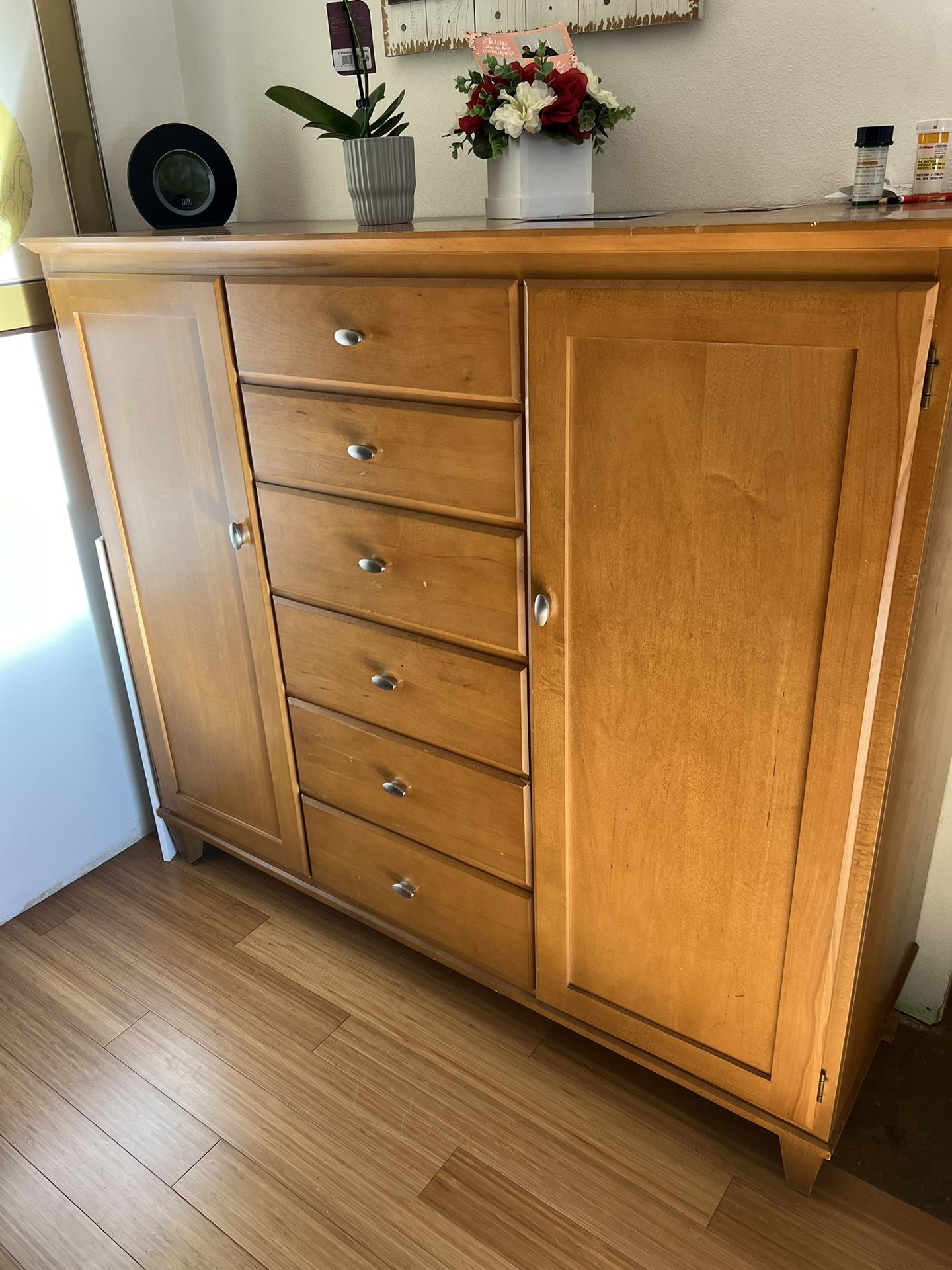 Ethan Allen Drawer And Shelving Dresser Chest, Mirror .