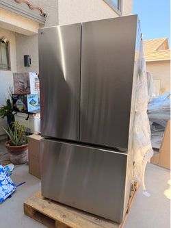LG refrigerator 31.5 cuft