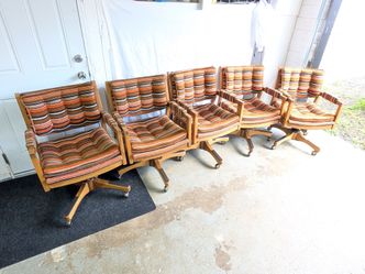 Set of 5 Vintage 1978 Upholstered Swiveling Arm Chairs made by PAOLI