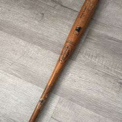 Louisville Slugger Baseball Bat 