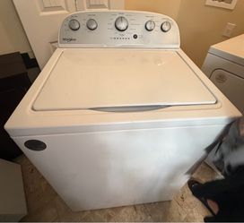 Whirlpool washer and dryer set