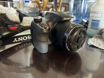 Sony cyber shot camera bundle