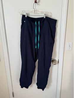 Figs high waisted Mesh jogger.  XXL/T- Navy