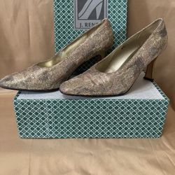 J. Renee (Vintage) Woman’s Gold Shoes / Pumps  *SALE*