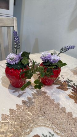 Cute Strawberry Little Vases 