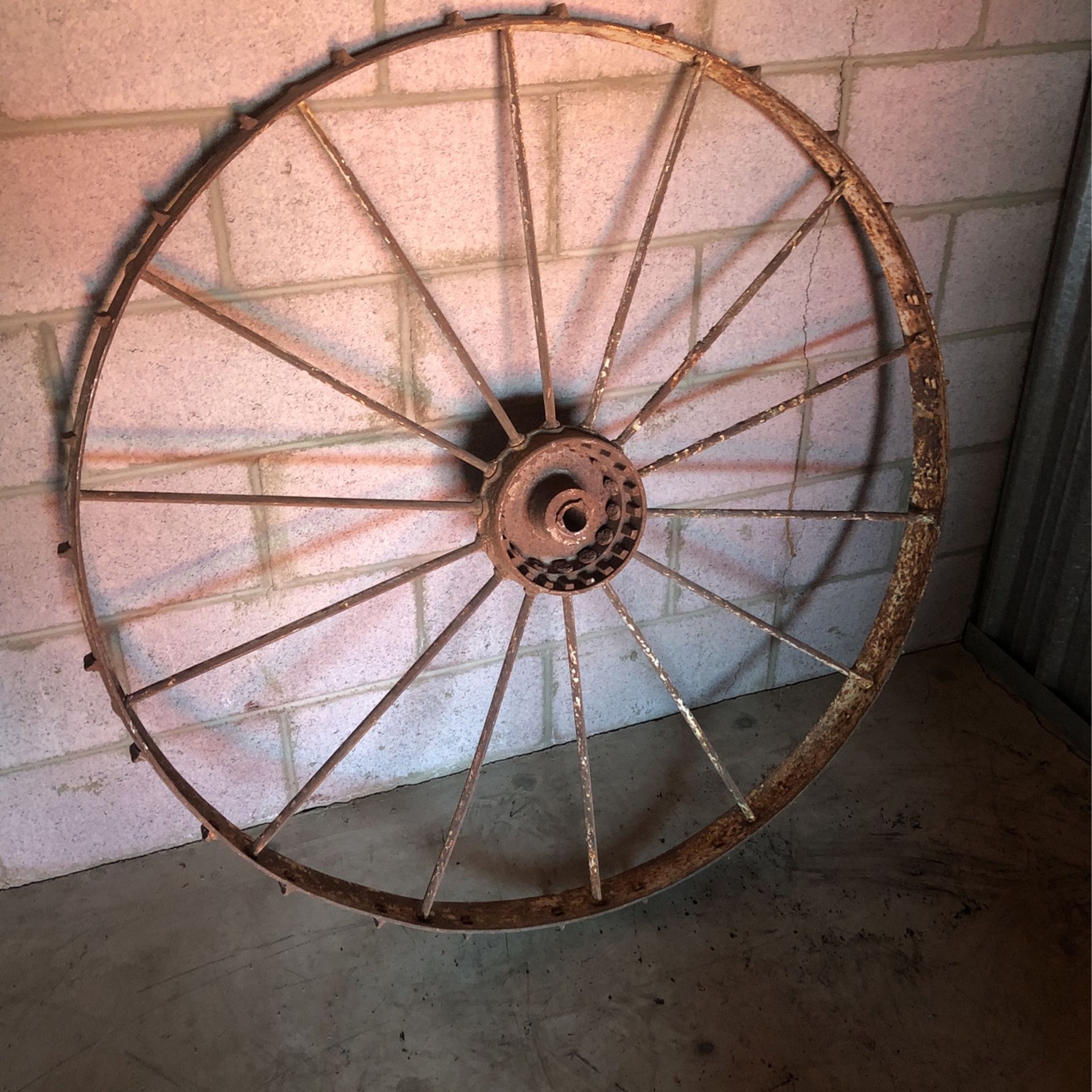 Antique Metal Wagon Wheels for Sale in Chandler, AZ OfferUp