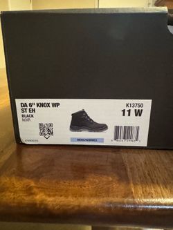 Steel toe work boots