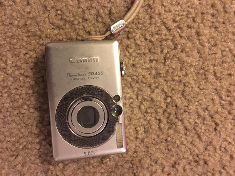 Canon Powershot Digital ELPH SD400 5.0 mp