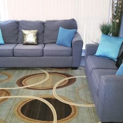 Sofa And Loveseat Great Condition Super Clean And Comfy 