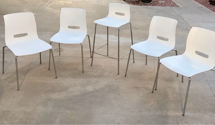 White Plastic Chairs with Chrome Legs – Set of 5