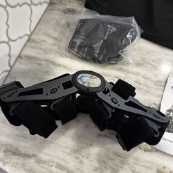 Knee Brace 