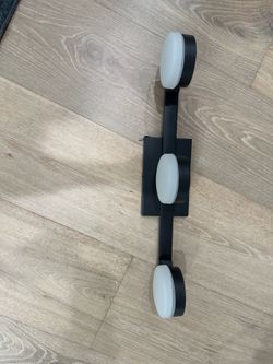 Free modern light fixture