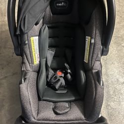 Infant Car seat 