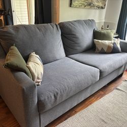 Couch In GREAT Condition