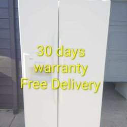 Kenmore Side-by-side Refrigerator 25 Cuft Capacity 