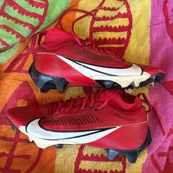 Vapors Cleats