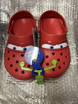 Lightning McQueen Crocs - 5 Men’s/7 Women **BRAND NEW**