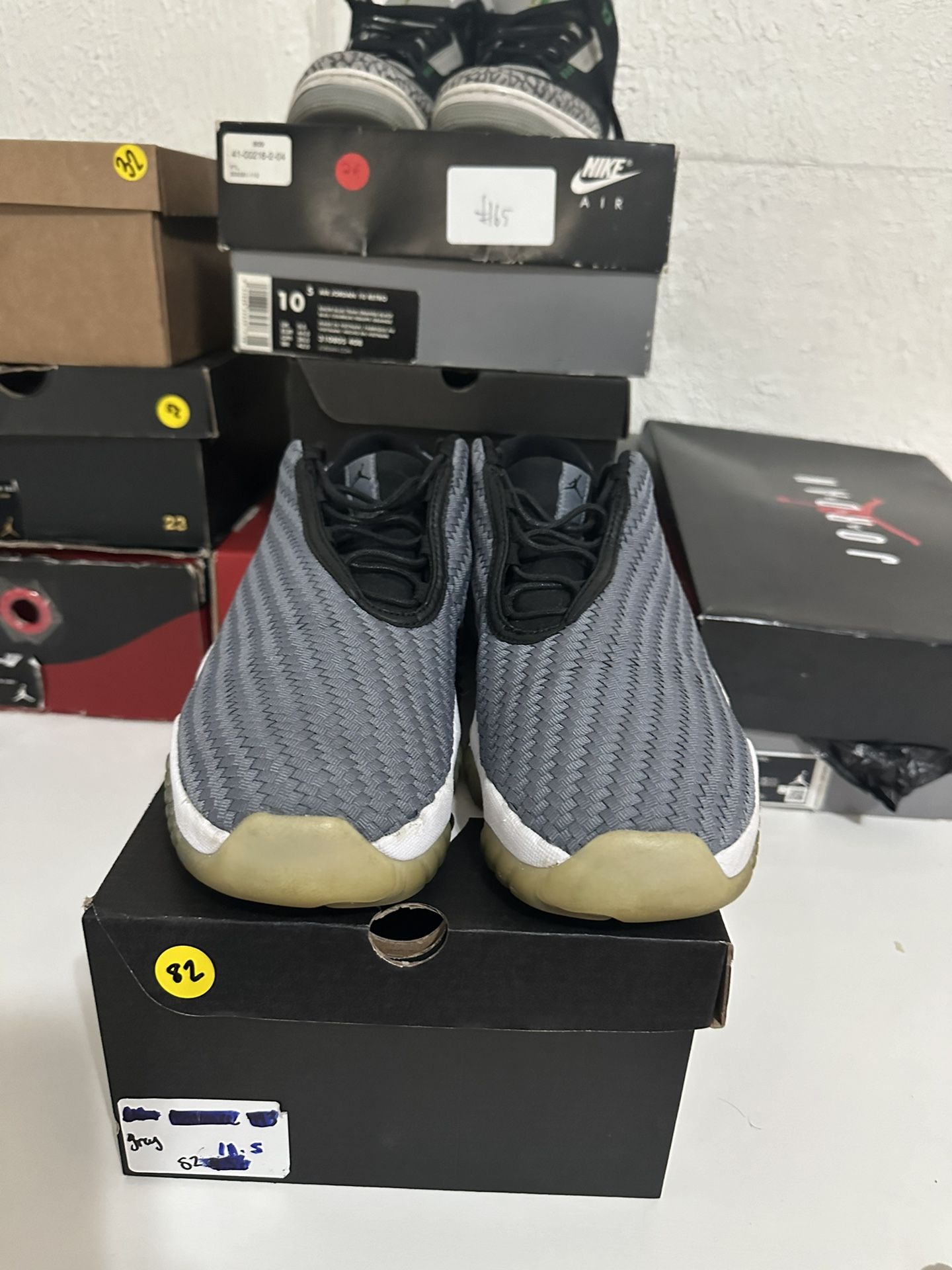 Jordan Future Low Cool Grey Size 11.5 Men 