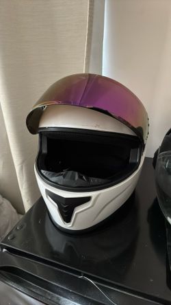 MOTORCYCLE HELMET