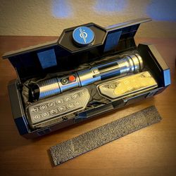 Star Wars Galactic Starcruiser Halcyon Exclusive Legacy Training Lightsaber Hilt