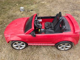 Ford Mustang GT Kids Ride-On Car