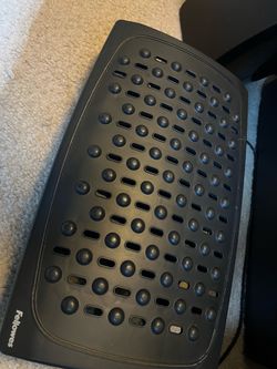 Fellowes Climate Control Footrest