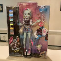 Monster High FRANKIE STEIN Doll G3 Generation 3 2022 Reboot