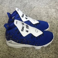 Size 9 - Uninterrupted x Nike LeBron 17 More Than An Athlete