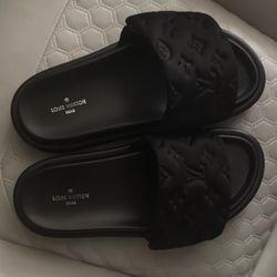 Louis Vuitton Slides