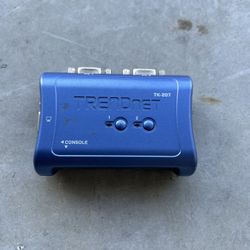 KVM Switch 