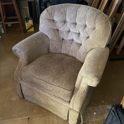 Lazy Boy Swivel Chair 
