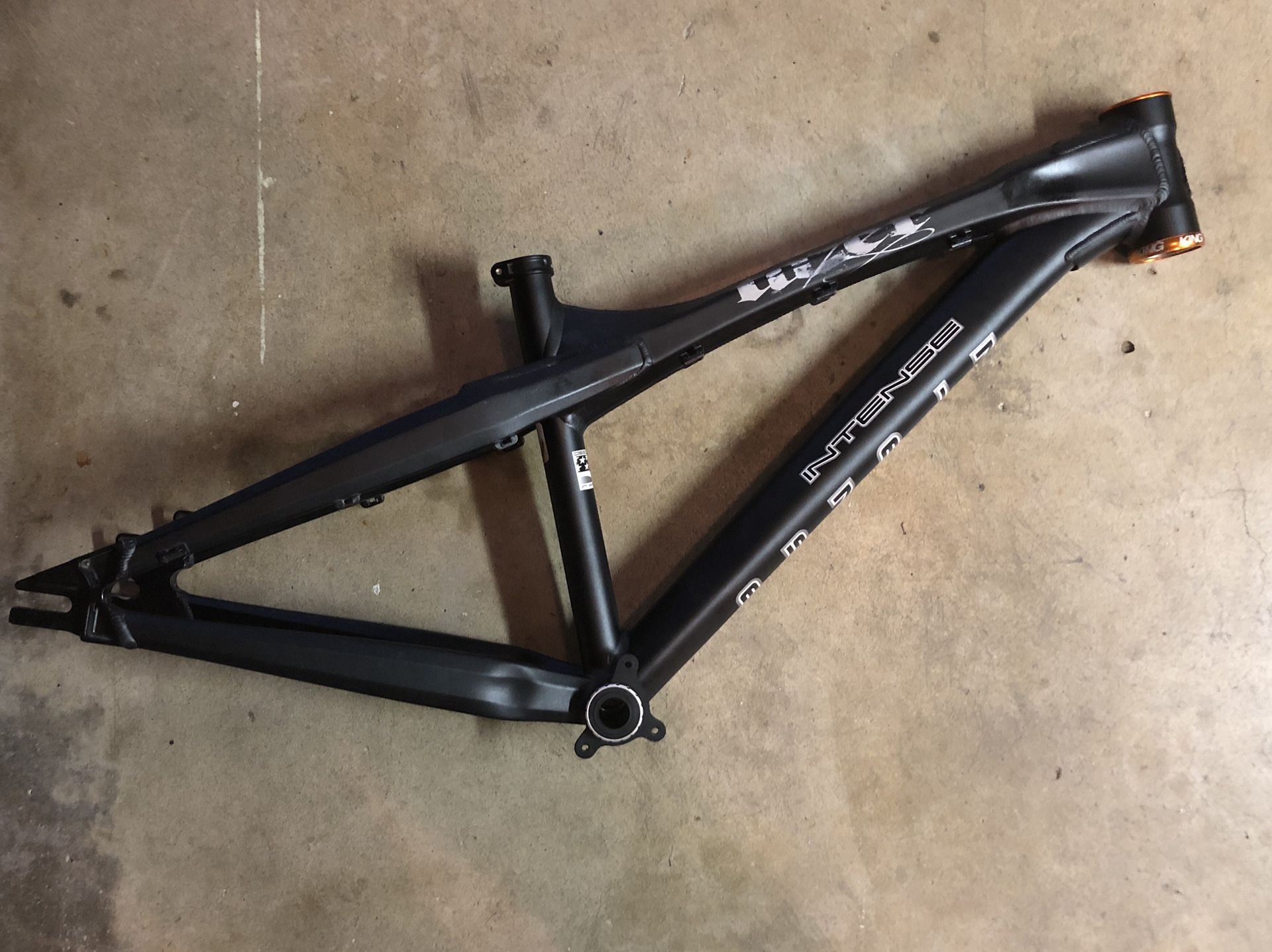 Intense tazer dirt jump new arrivals