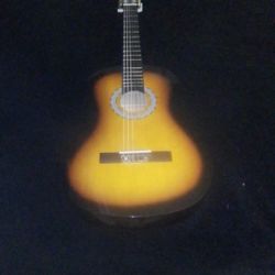 VERY NICE! ACOUSTIC GUITAR! 
