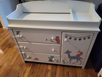 Diaper changing table/dresser
