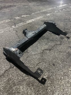 Dodge/Ford Rear Trailer Hitch receiver frame