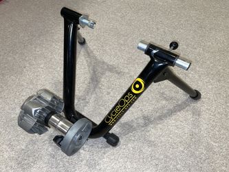 CycleOps Bike Trainer