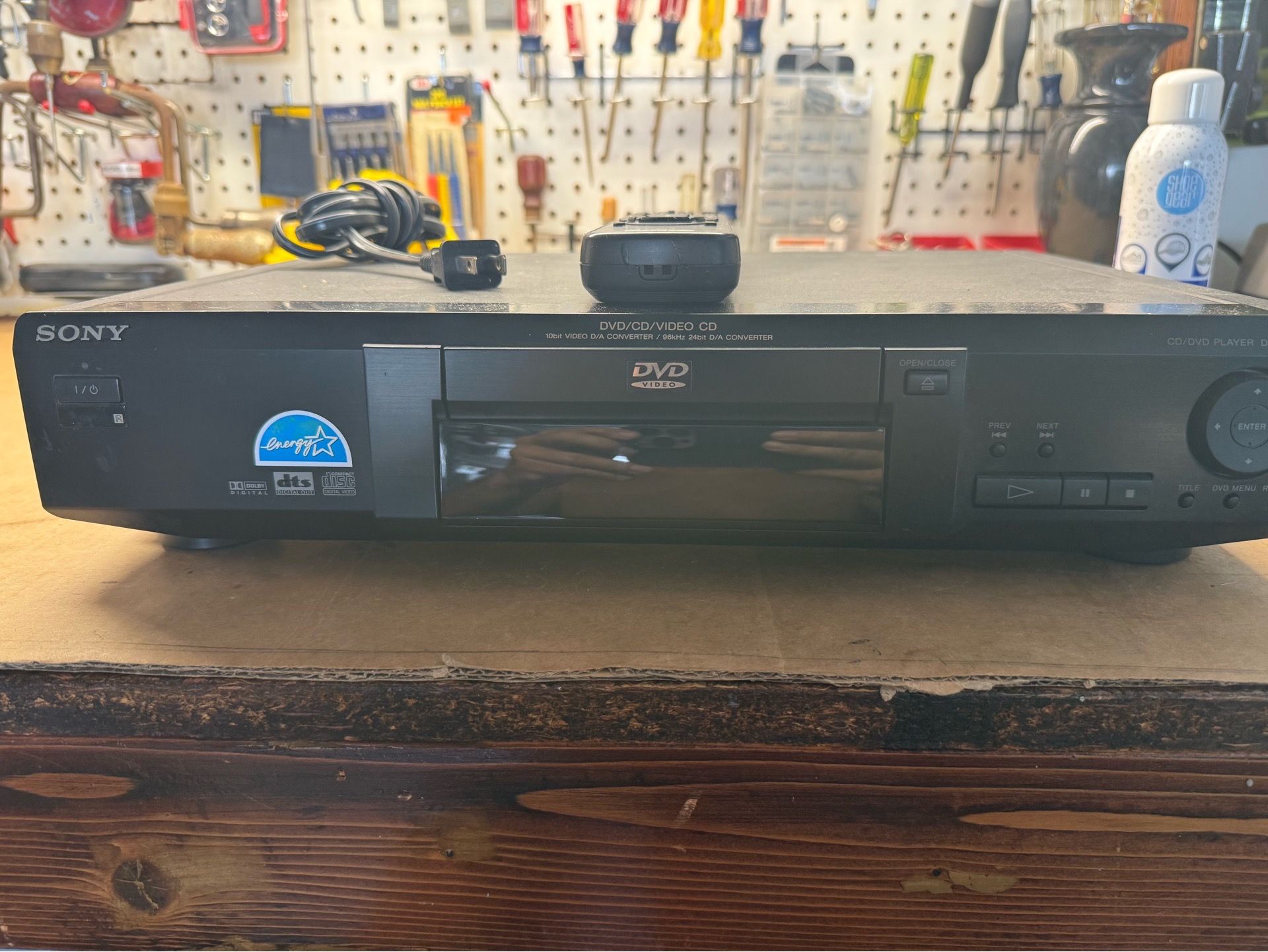 Sony DVP-S330 CD/DVD player