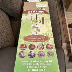 Bird Feeding Station 