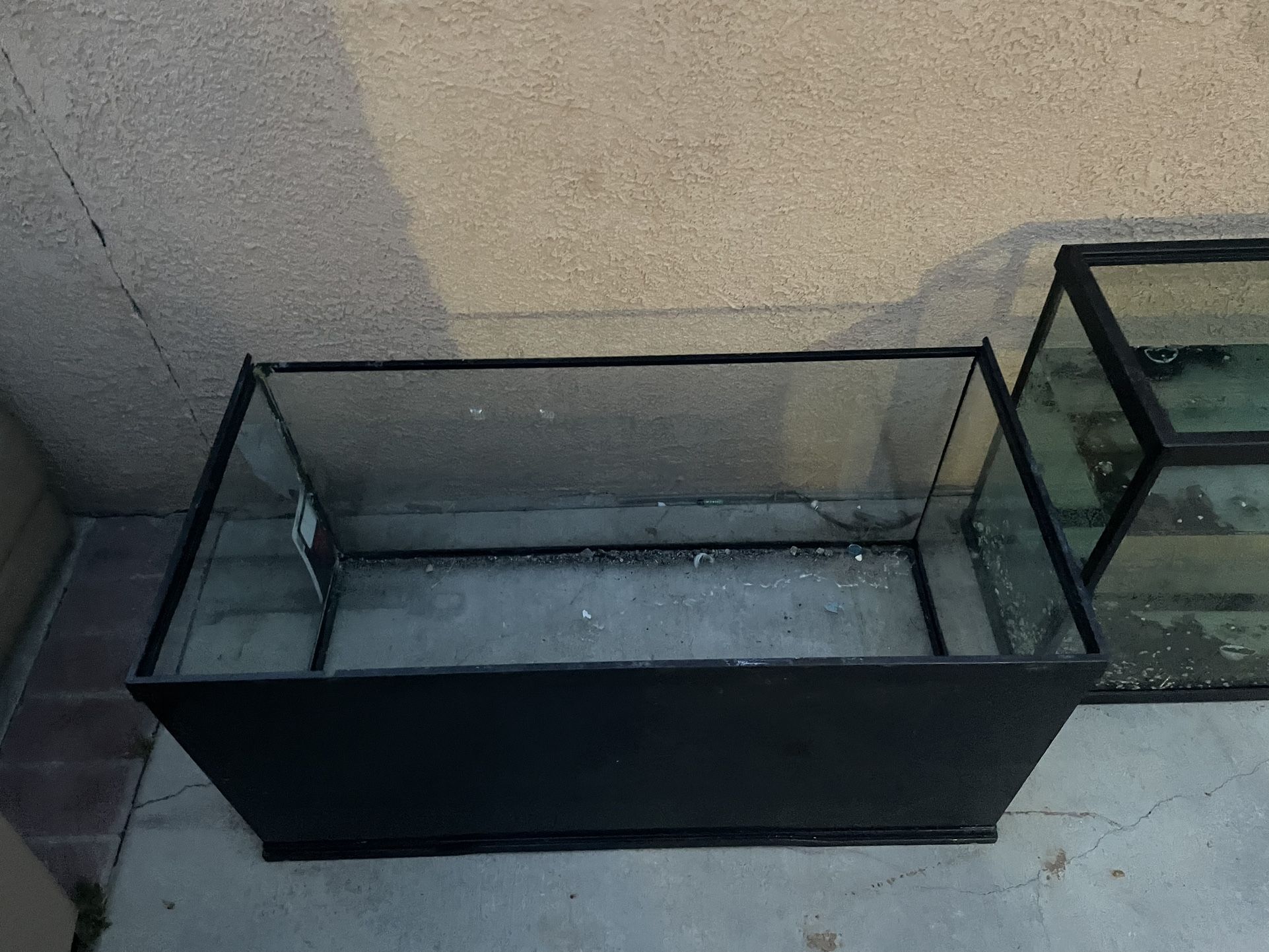Medium size reptile enclosure