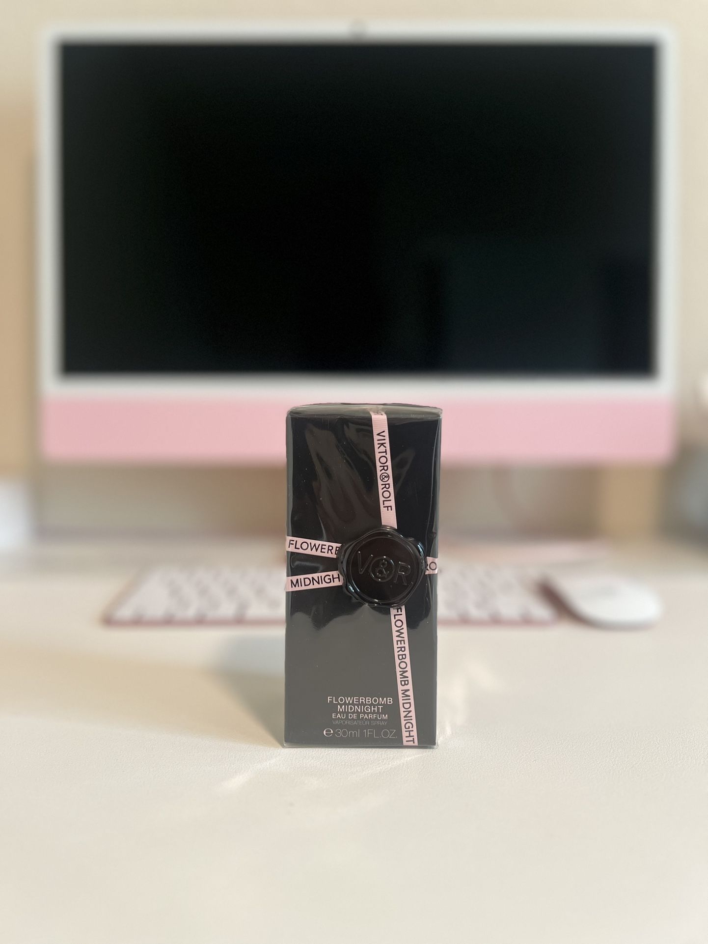 Viktor&Rolf (flowerbomb)